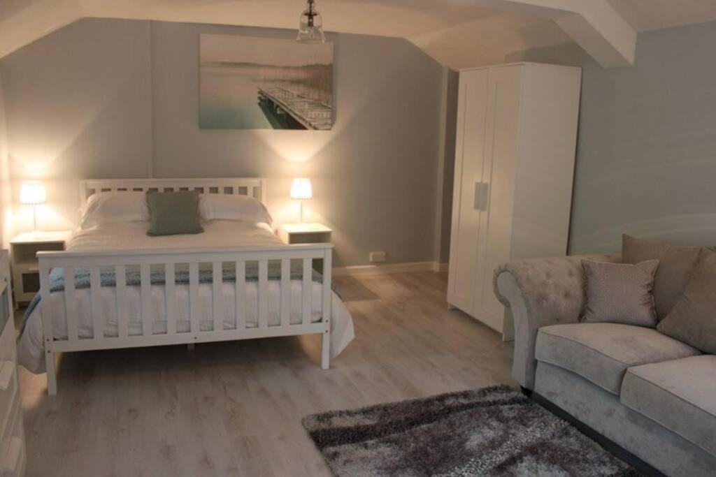 The Little Acorn Apartamento Lydney Exterior foto